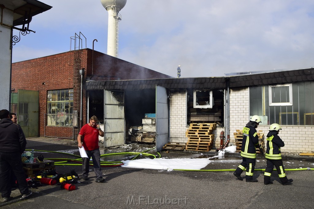 Feuer 4 Schreinerei Koeln Porz Wahn Wilhelm Ruppert Gelaende P1091.JPG - Miklos Laubert